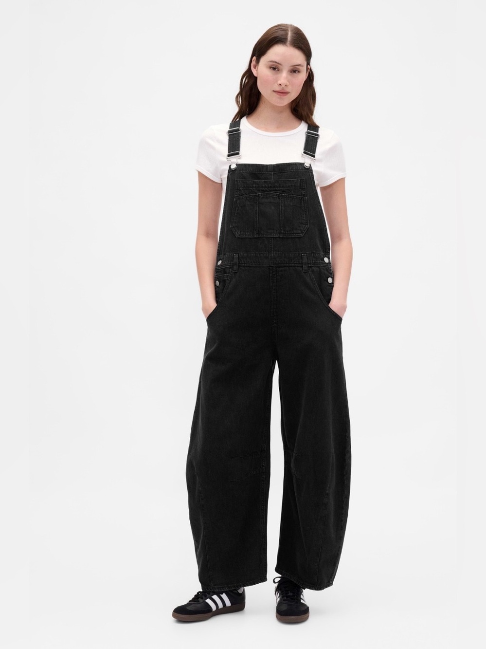 NWOT-GAP Ultra Soft Denim Black Horseshoe Overalls, Medium